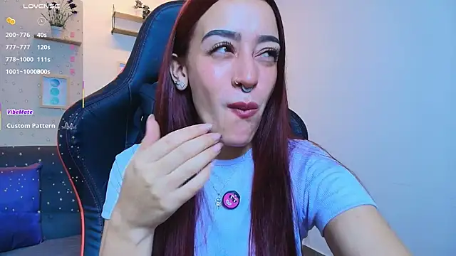 ViolethRosse online show from December 22, 11:49 pm