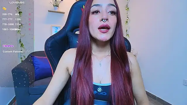 ViolethRosse online show from December 18, 8:12 pm