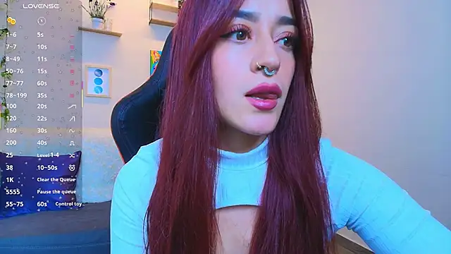 ViolethRosse online show from April 10, 1:45 am