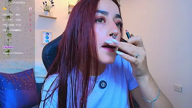 ViolethRosse online show from March 16, 5:26 pm