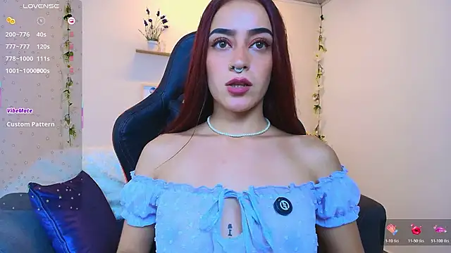 ViolethRosse online show from March 7, 12:39 am