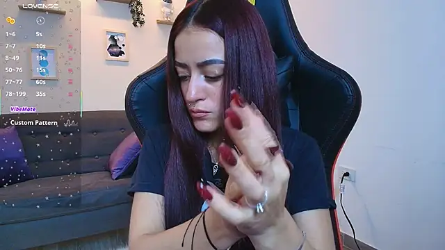 Snapshot of ViolethRosse chatting on September 27, 7:53 pm ViolethRosse online show from September 27, 7:53 pm