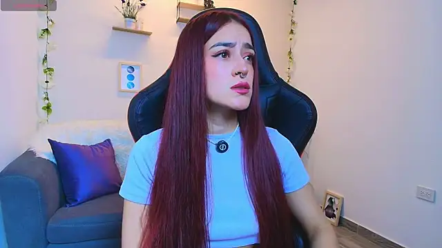 ViolethRosse online show from April 21, 1:07 am