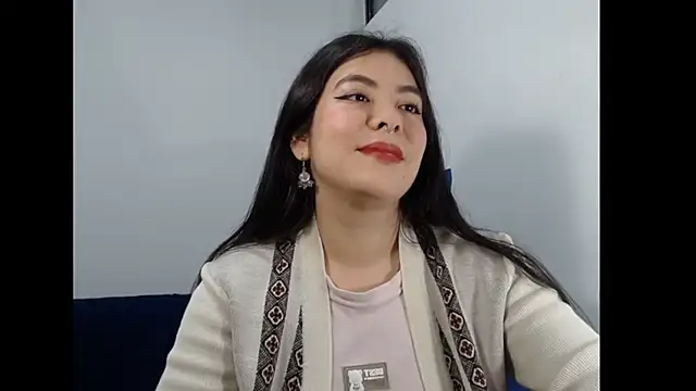 EloiseJun online show from June 16, 4:45 am