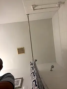 Snapshot of julio_p chatting on September 13, 3:17 am julio p online show from September 13, 3:17 am