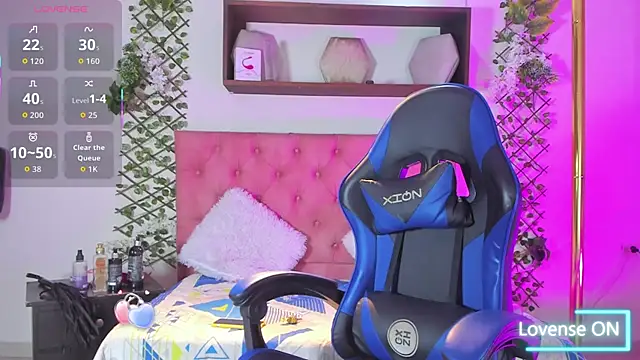  taylor black online show from February 6, 8:38 pm