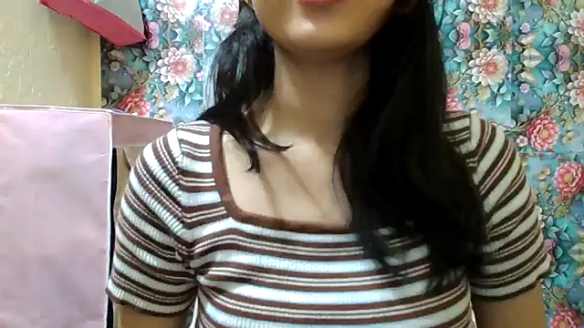 Snapshot of sahki_90 chatting on October 10, 2:40 pm sahki 90 online show from October 10, 2:40 pm
