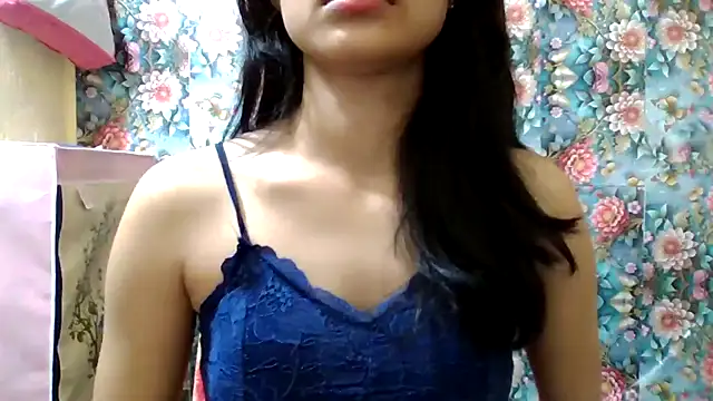 Snapshot of sahki_90 chatting on October 9, 7:14 pm sahki 90 online show from October 9, 7:14 pm