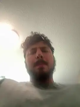 blueeyedman8 online show from April 2, 4:13 pm