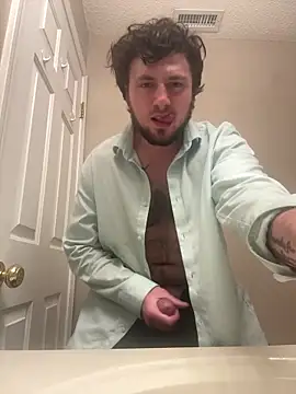 Snapshot of blueeyedman8 chatting on December 1, 4:57 am blueeyedman8 online show from December 1, 4:57 am