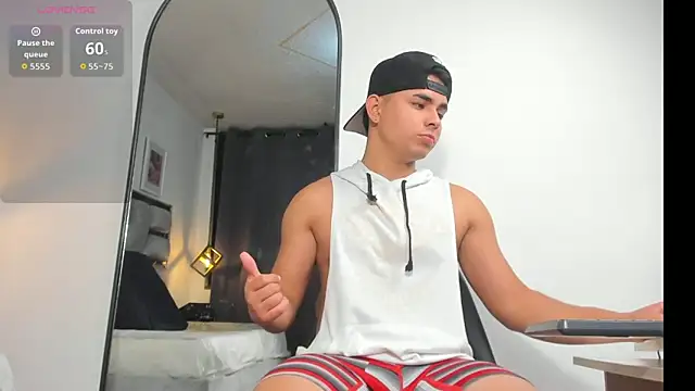 Snapshot of lianfox_ chatting on June 10, 12:17 pm lianfox online show from June 10, 12:17 pm