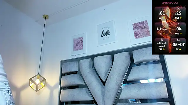 lianfox  online show from April 8, 12:39 pm