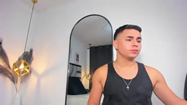 lianfox  online show from May 31, 2:01 pm