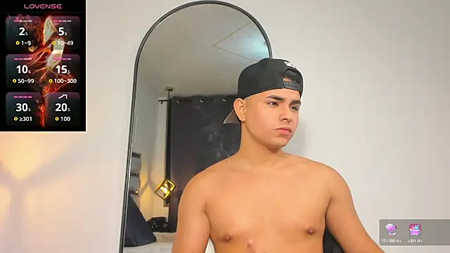 lianfox  online show from June 2, 12:49 pm