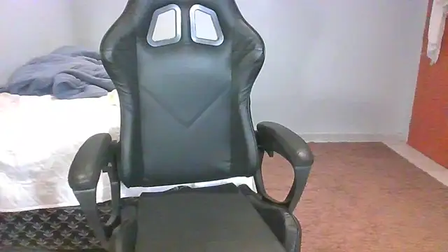 Snapshot of Mayalorenz chatting on November 25, 7:58 pm Mayalorenz online show from November 25, 7:58 pm