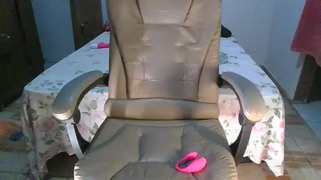 Snapshot of Mayalorenz chatting on September 15, 3:07 am Mayalorenz online show from September 15, 3:07 am