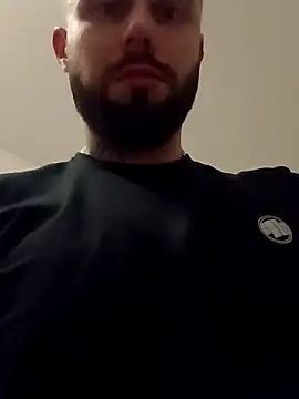 Snapshot of Barber33zk chatting on October 7, 12:55 am Barber33zk online show from October 7, 12:55 am