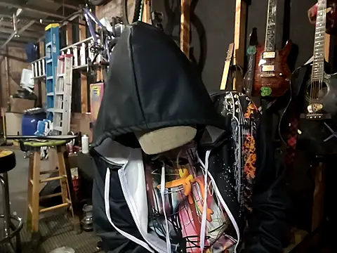 thejuicybacon online show from October 23, 5:50 am