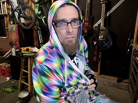 thejuicybacon online show from October 21, 5:29 am