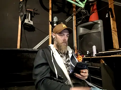 thejuicybacon online show from March 31, 3:30 am