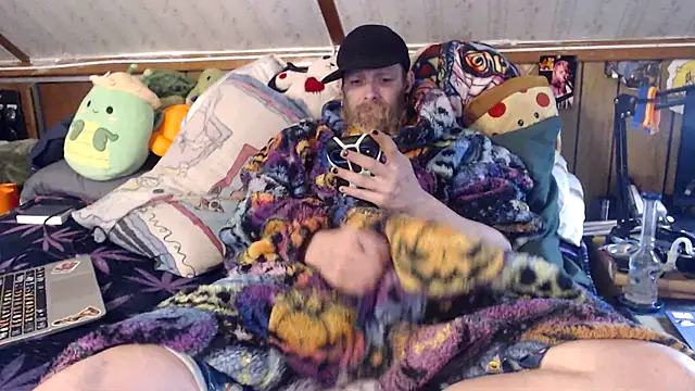 thejuicybacon online show from January 6, 8:46 pm