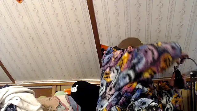 thejuicybacon online show from February 11, 11:32 am