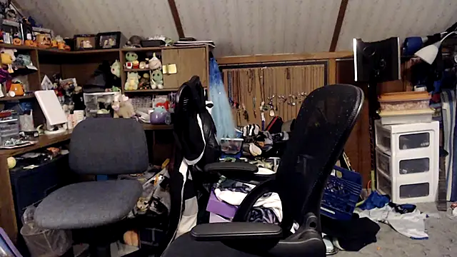 thejuicybacon online show from March 7, 2:11 pm