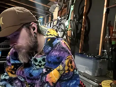 thejuicybacon online show from February 22, 6:38 am