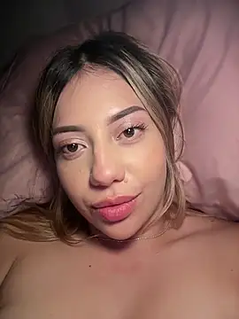 MissCat  online show from January 9, 12:50 am