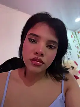 Snapshot of Ada_sienn chatting on June 25, 1:14 am Ada sienn online show from June 25, 1:14 am