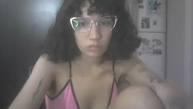 loliporomero online show from May 28, 12:40 am