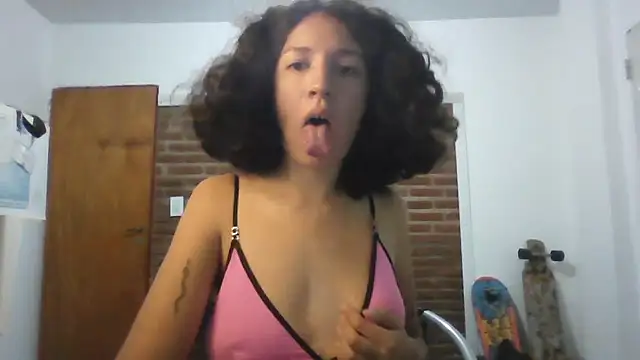 loliporomero online show from January 11, 2:18 am