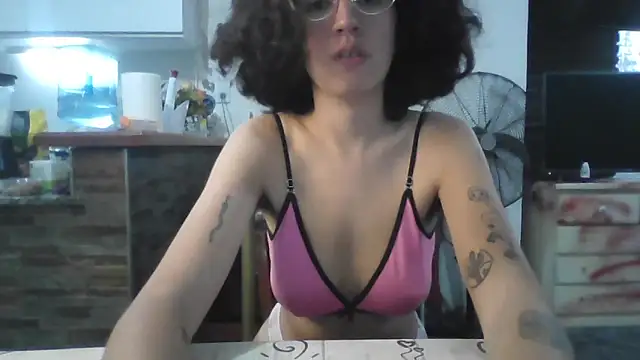 loliporomero online show from October 27, 2:45 am