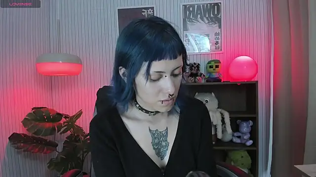 kattusauruss online show from September 12, 1:11 pm