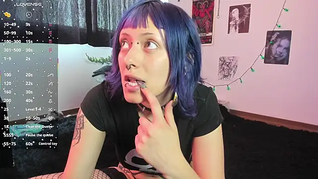 kattusauruss online show from October 4, 1:34 pm