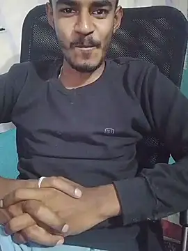 Snapshot of Najmulhaqe66 chatting on November 25, 10:37 am Najmulhaqe66 online show from November 25, 10:37 am