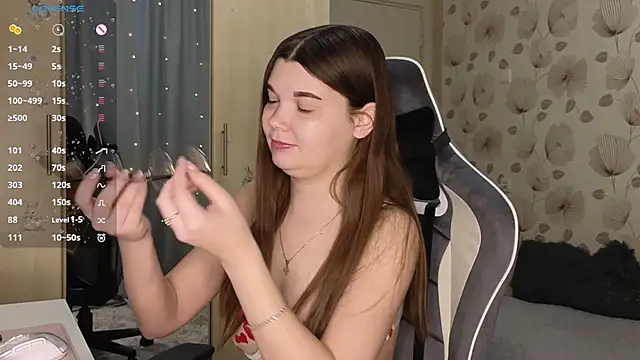  cute ice online show from March 30, 8:16 am