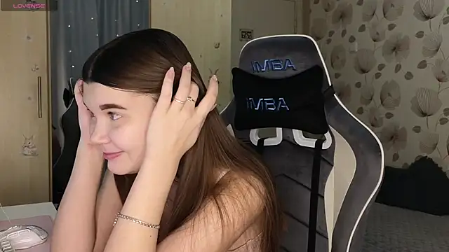  cute ice online show from February 12, 8:14 am