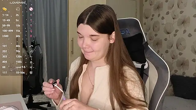  cute ice online show from April 14, 12:32 pm