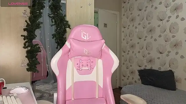  cute ice online show from December 23, 8:02 am