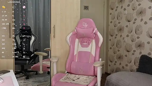  cute ice online show from May 8, 9:24 am