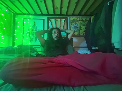 Snapshot of bigdickkane300 chatting on October 8, 8:16 am bigdickkane300 online show from October 8, 8:16 am