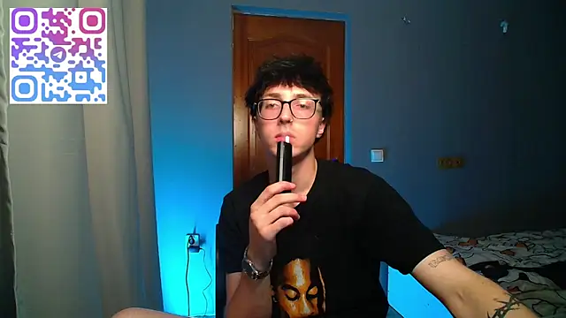 8goat online show from October 25, 1:05 am