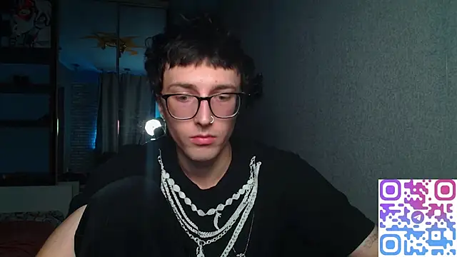 8goat online show from November 23, 4:11 am