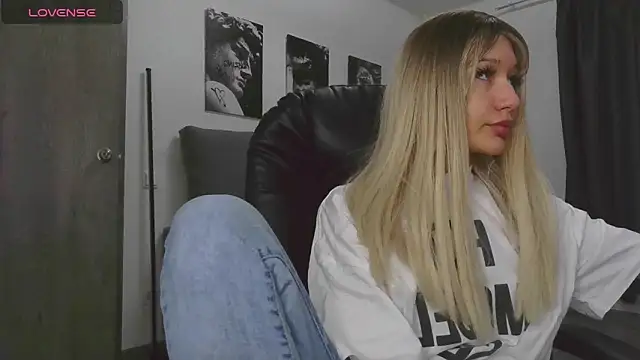 Lisa Shultz online show from February 8, 3:10 pm