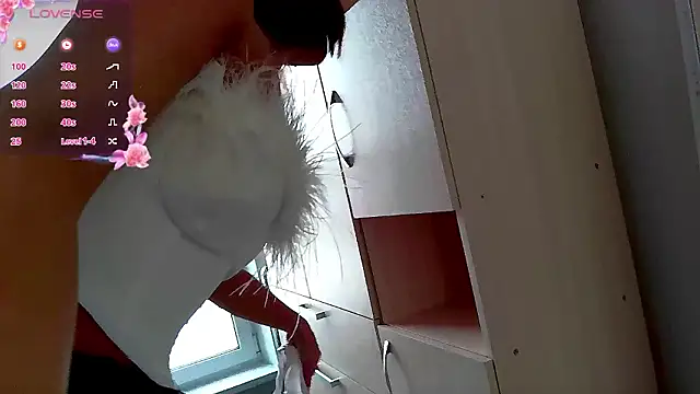 Lisa Shultz online show from March 17, 11:13 am