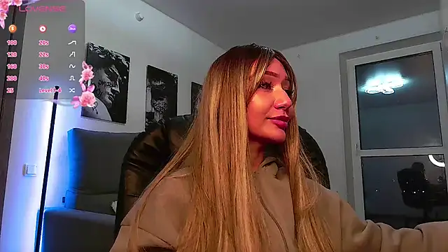 Lisa Shultz online show from March 24, 11:05 pm