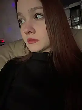 MichelleRoux online show from December 20, 11:13 am