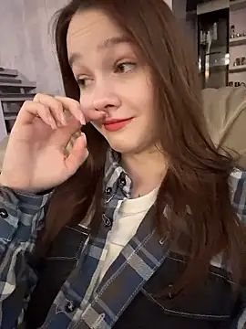 MichelleRoux online show from January 10, 5:19 pm