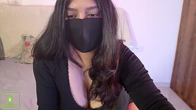 Gulaboo100 online show from April 18, 11:23 am